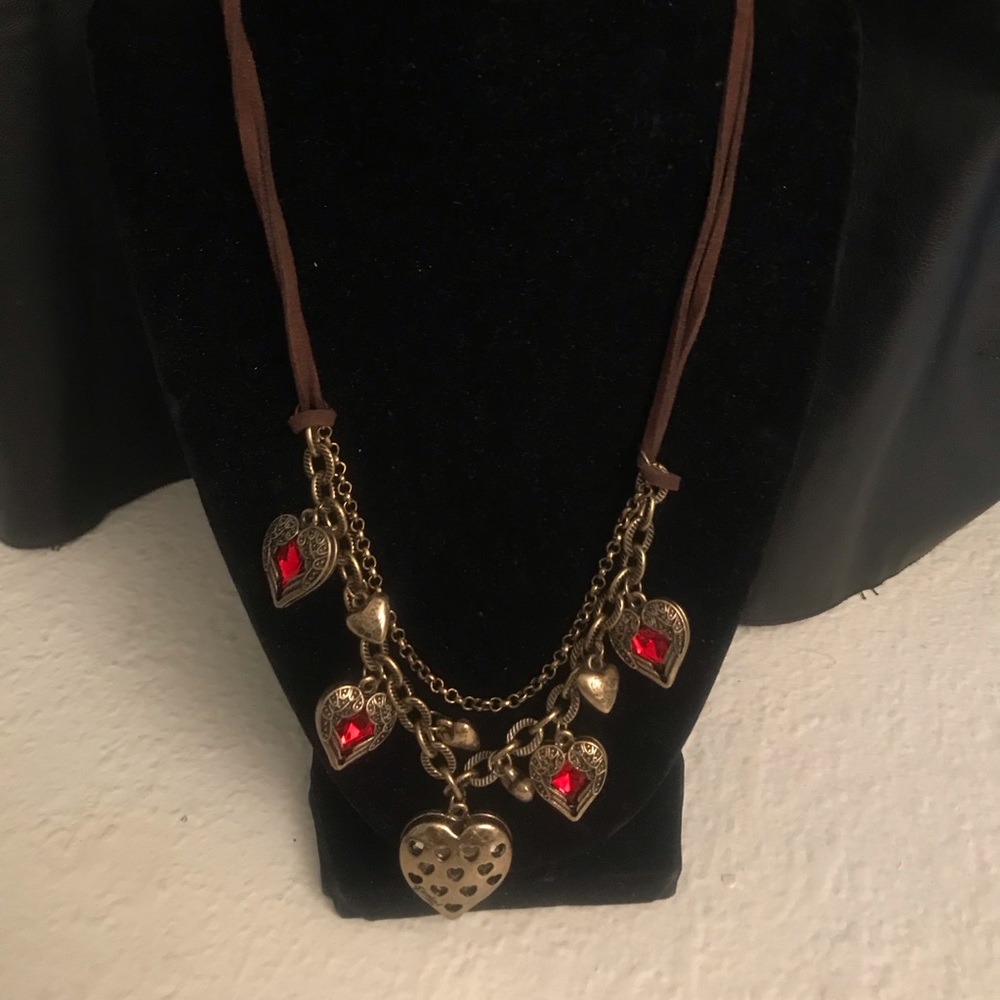 Sumni angel wing heart necklace